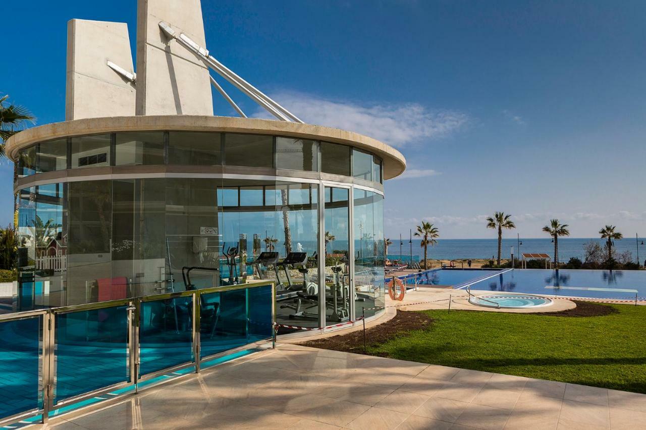 Apartamento Sea Senses Victoria Frente Al Mar Torrevieja Exterior foto